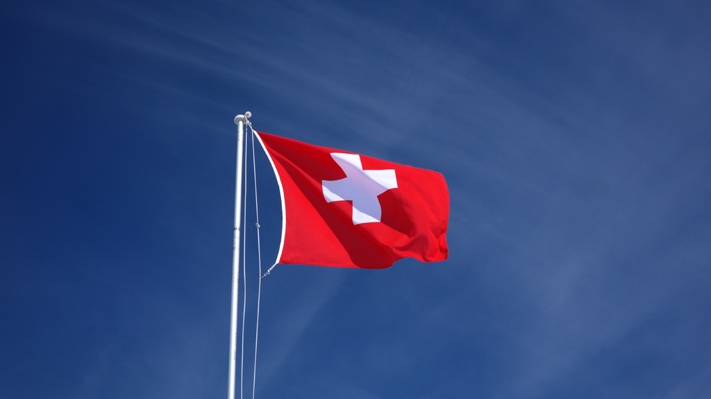 Швейцария впервые с 1993 года опубликовала отчет о нейтралитете