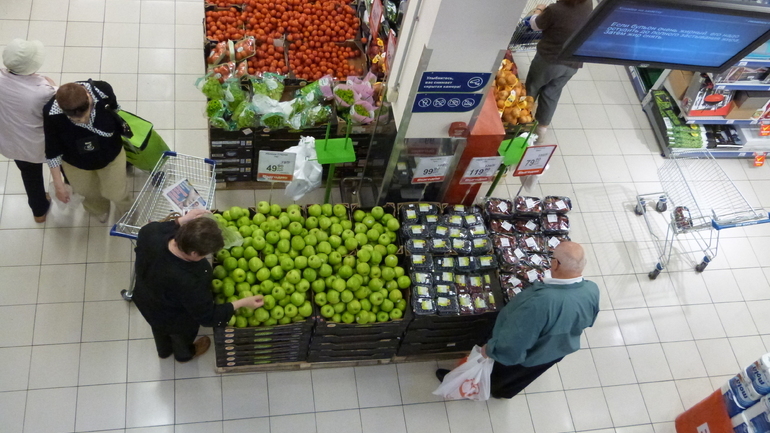 В России весной подешевеют овощи, но не все