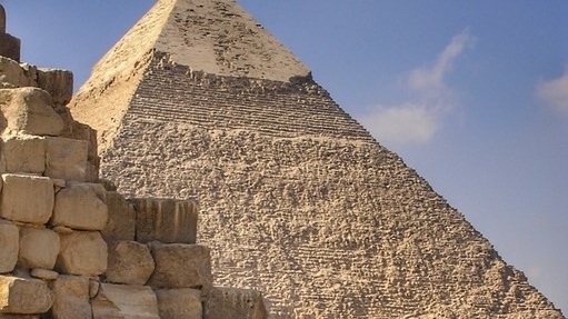 Ученые стали еще ближе к разгадке пирамиды Хеопса, открыв новый коридор сохранившегося чуда Древнего мира