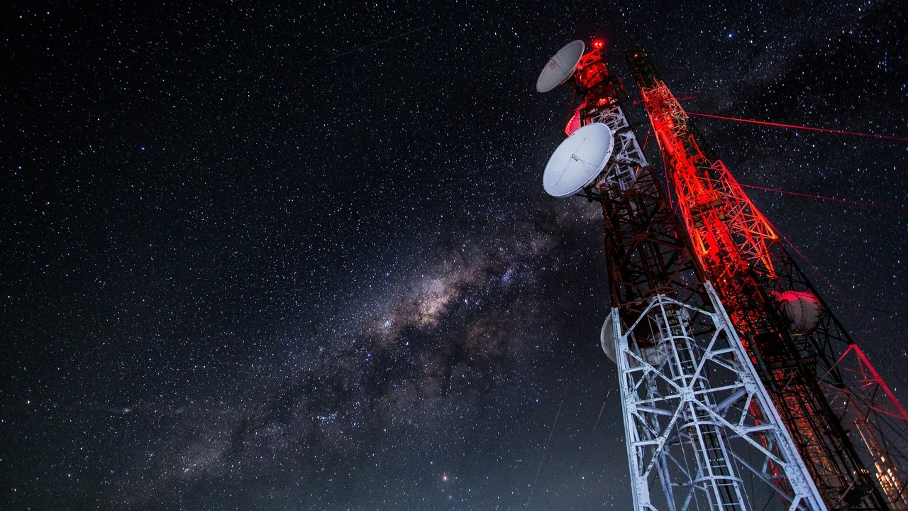 Роскосмос готовит технологию для прямого доступа к мобильным телефонам со спутников