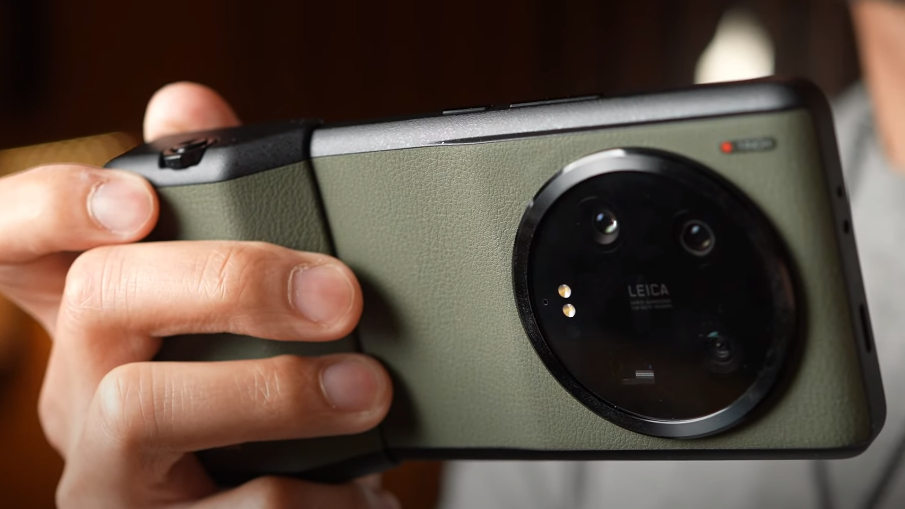 Новый Xiaomi 13 Ultra с уникальной камерой от Leica раскупили за пару минут после презентации