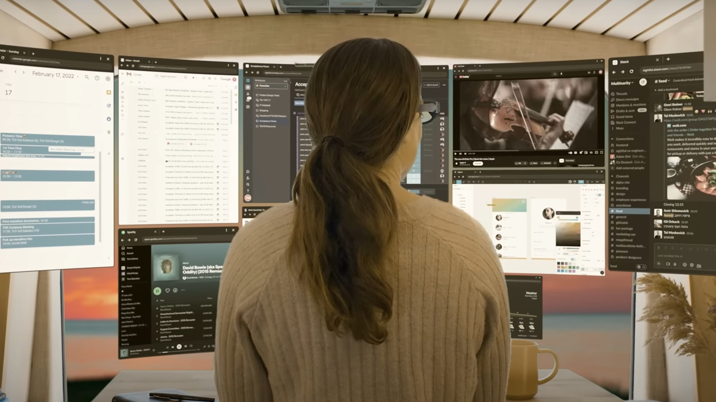 Ноутбук со 100-дюймовым экраном и режимом дополненной реальности представила компания Sightful