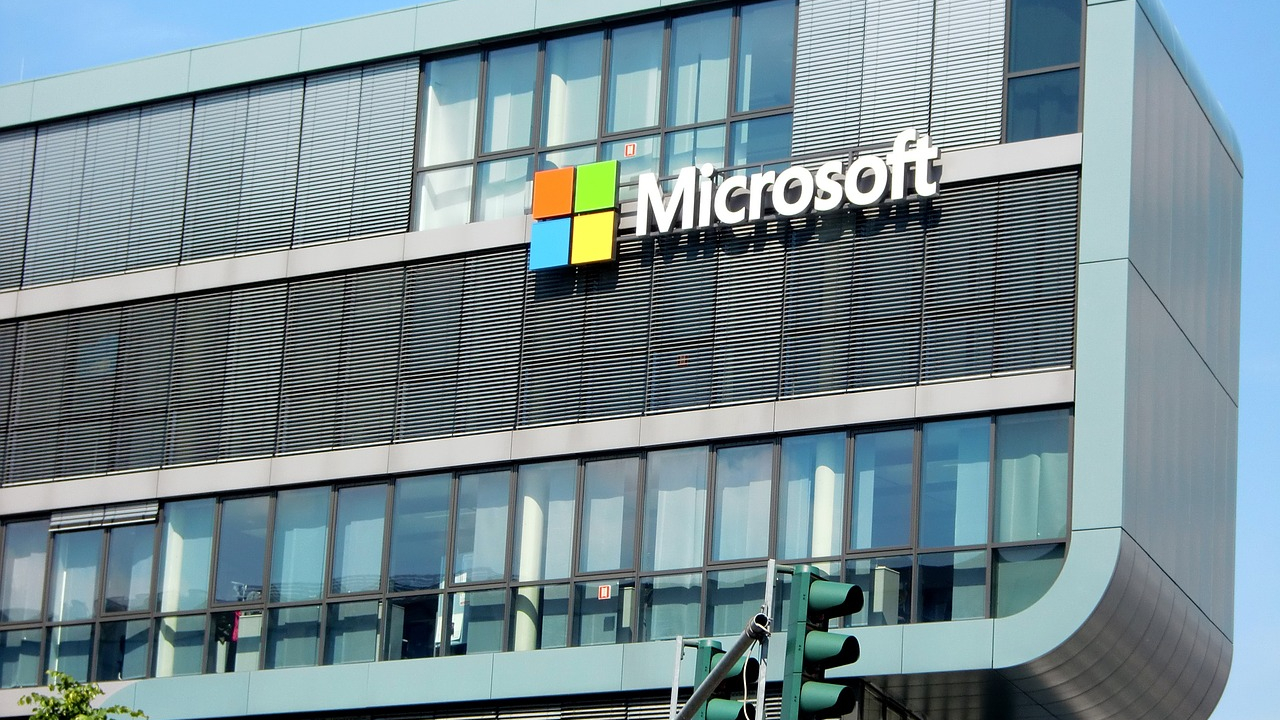 Microsoft отозвала у Ozon доступ к внутренним и внешним сервисам компании