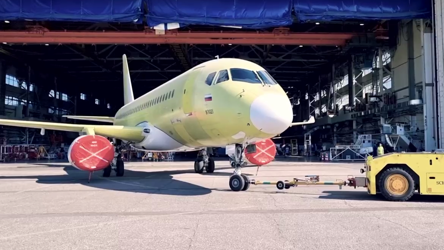 Начались наземные испытания российского самолёта Sukhoi Superjet New