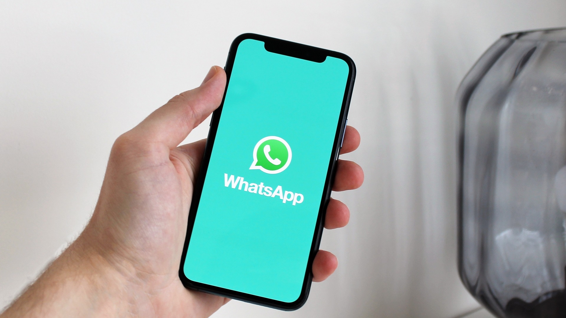 Видеоособщения длительностью до минуты можно будет отправлять в WhatsApp